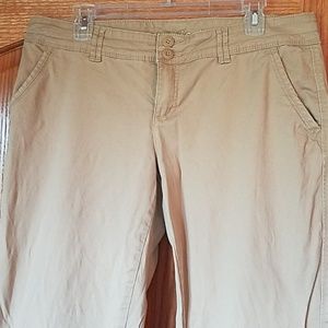 Women's Maurices khaki chinos